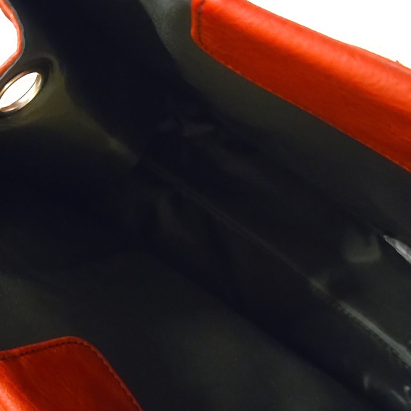 Miche Deep Red Handbag with Logo Charm - Picture 4 of 7